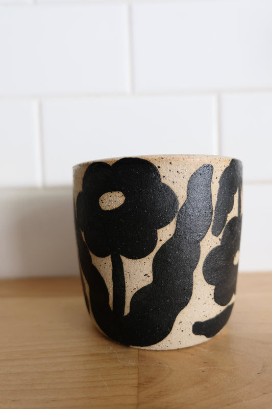 Black Flower Pot