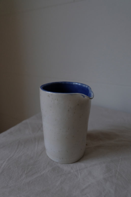 Milk Pourer